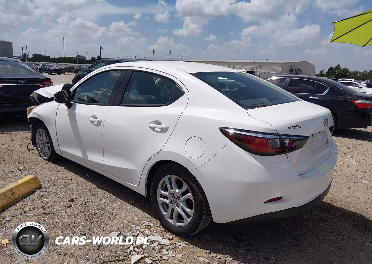 2018 Toyota Yaris Ia VIN:3MYDLBYV2JY308283 - 3