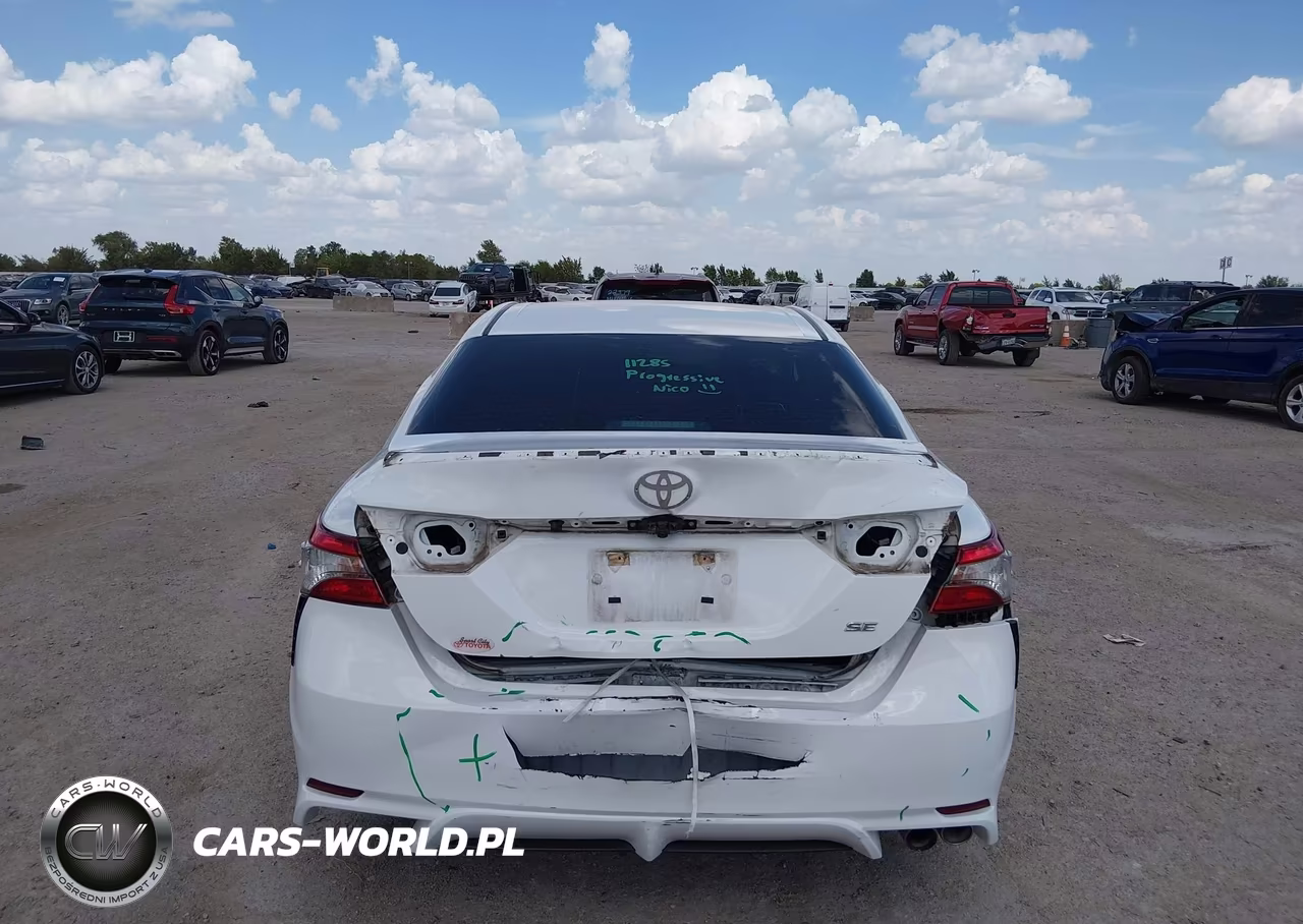 2018 Toyota Camry Se VIN:4T1B11HK5JU641474 - 19