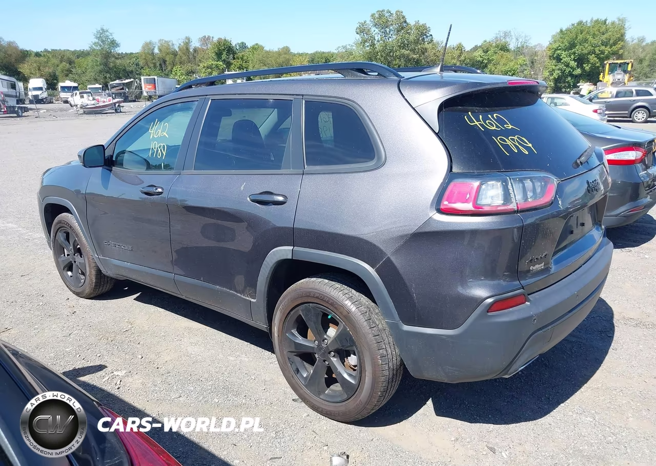 2020 Jeep Cherokee Altitude 4X4 VIN:1C4PJMLX6LD548240 - 3