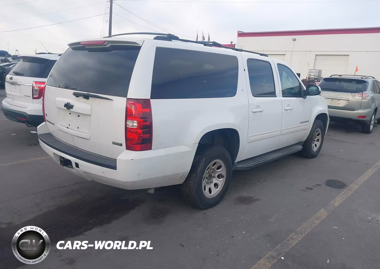 2012 Chevrolet Suburban 1500 Lt VIN:1GNSKJE70CR185334 - 4