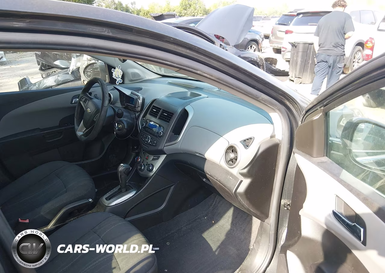 2014 Chevrolet Sonic Lt Auto VIN:1G1JC5SH7E4153611 - 5