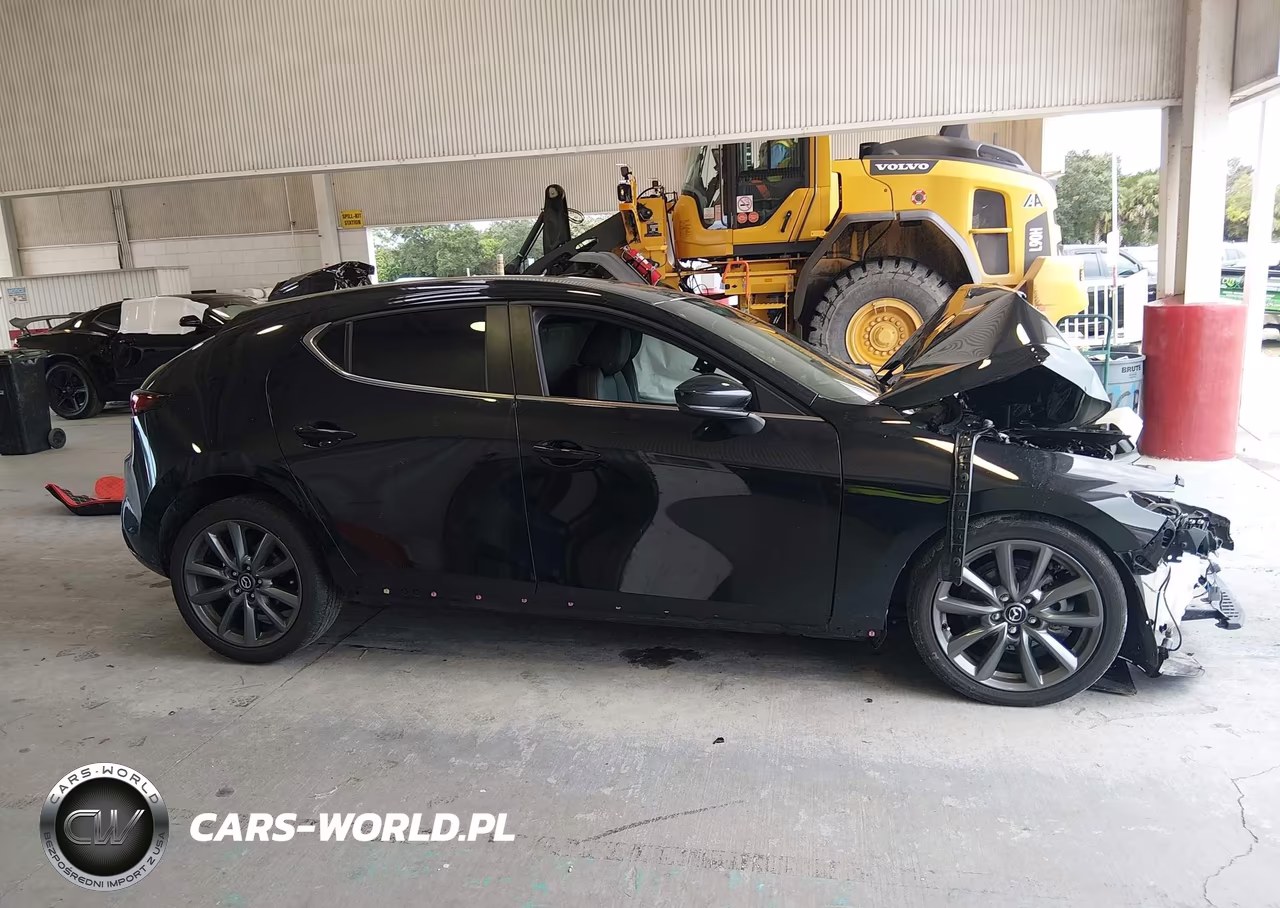 2021 Mazda Mazda3 Select VIN:JM1BPAKL9M1403282 - 13