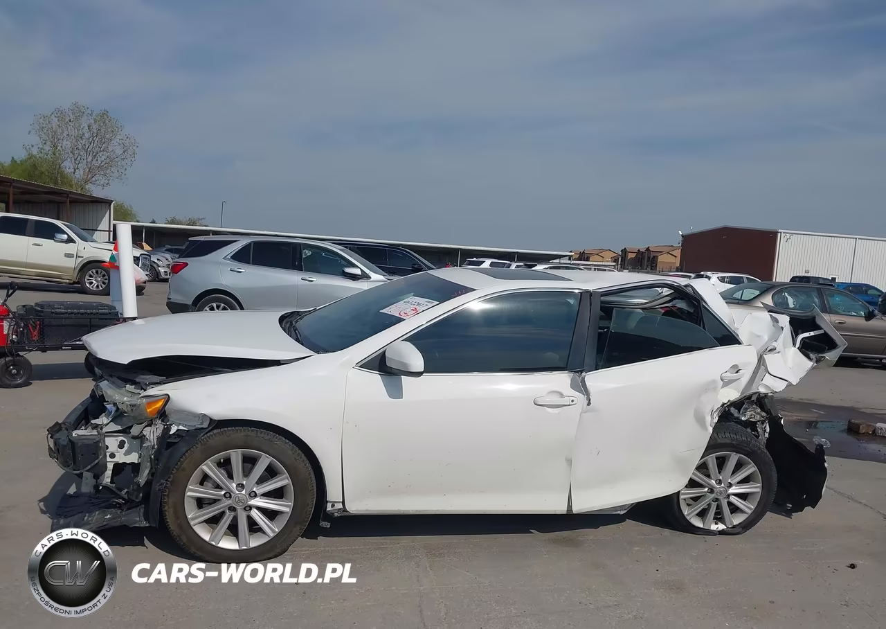 2014 Toyota Camry Xle VIN:4T1BF1FK0EU861504 - 14