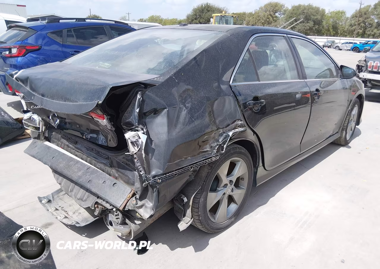 2012 Toyota Camry Se Limited Edition VIN:4T1BF1FK7CU162285 - 4