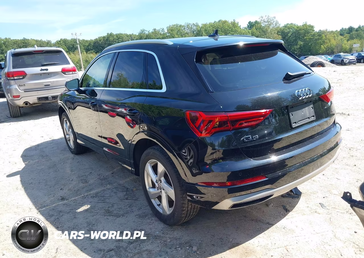 2020 Audi Q3 Premium 45 Tfsi Quattro Tiptronic VIN:WA1AECF35L1014462 - 3