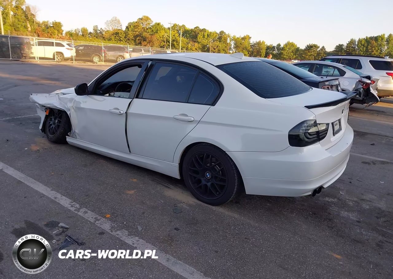 2011 BMW 328I xDrive VIN:WBAPK7C57BF085909 - 3
