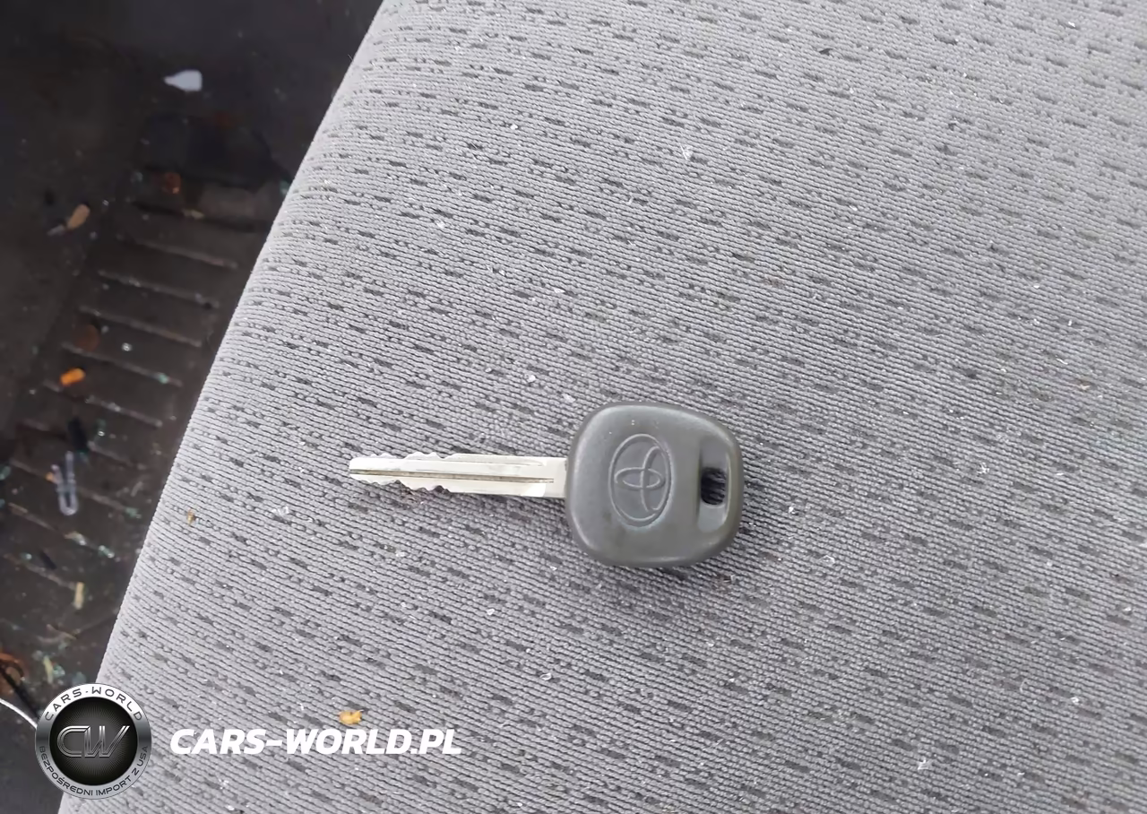 2008 Toyota Corolla Ce VIN:1NXBR32E28Z032425 - 11