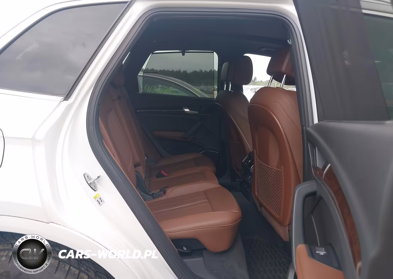 2019 Audi Q5 45 Premium VIN:WA1BNAFY4K2108121 - 8