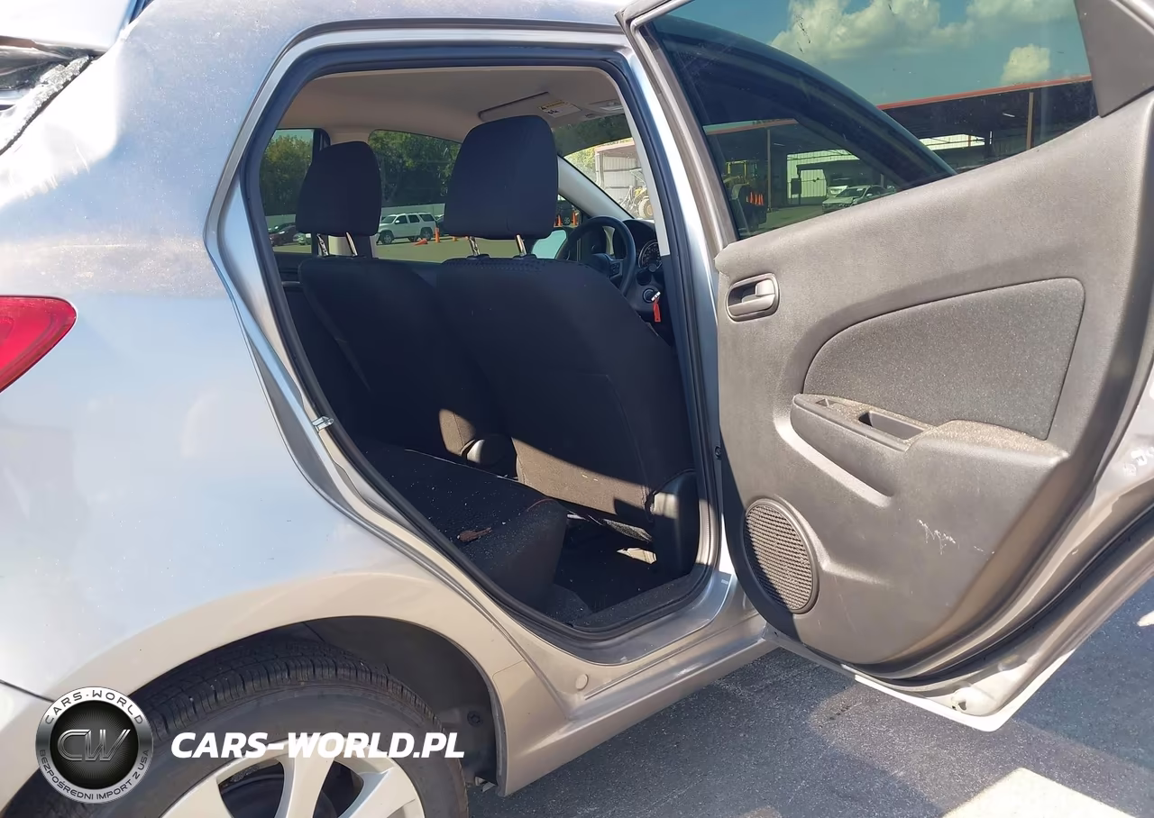 2011 Mazda Mazda2 Touring VIN:JM1DE1HY7B0126698 - 8