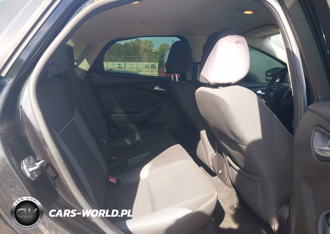 2013 Ford Focus Se VIN:1FADP3F27DL294739 - 8