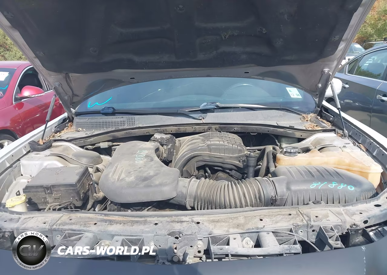 2014 Chrysler 300 VIN:2C3CCAAG3EH345732 - 10