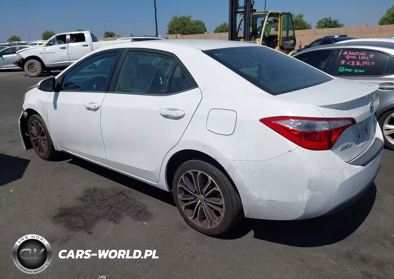 2016 Toyota Corolla S Plus VIN:5YFBURHE0GP520037 - 3
