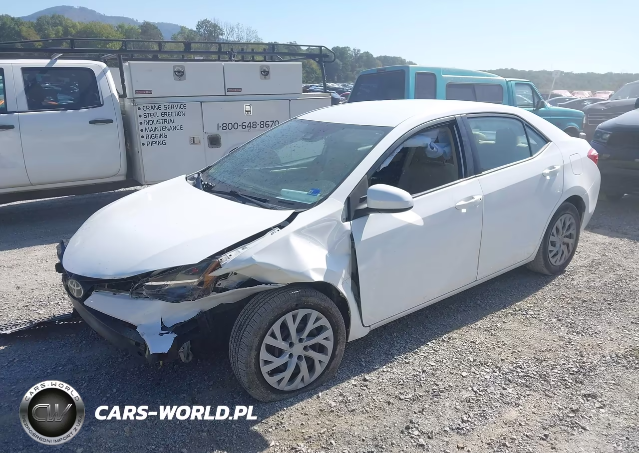 2018 Toyota Corolla Le VIN:2T1BURHEXJC997081 - 2