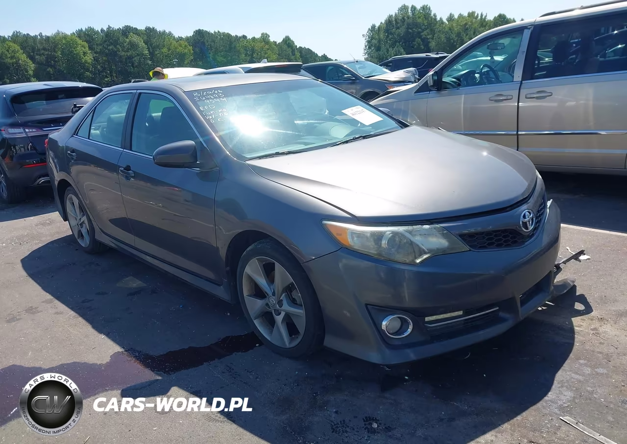 2014 Toyota Camry Se Sport