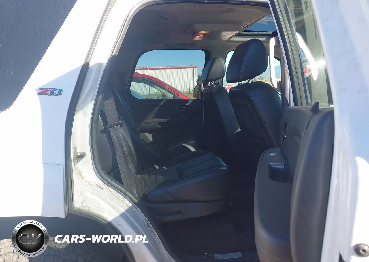 2008 Chevrolet Tahoe Lt VIN:1GNFK13028R118863 - 8