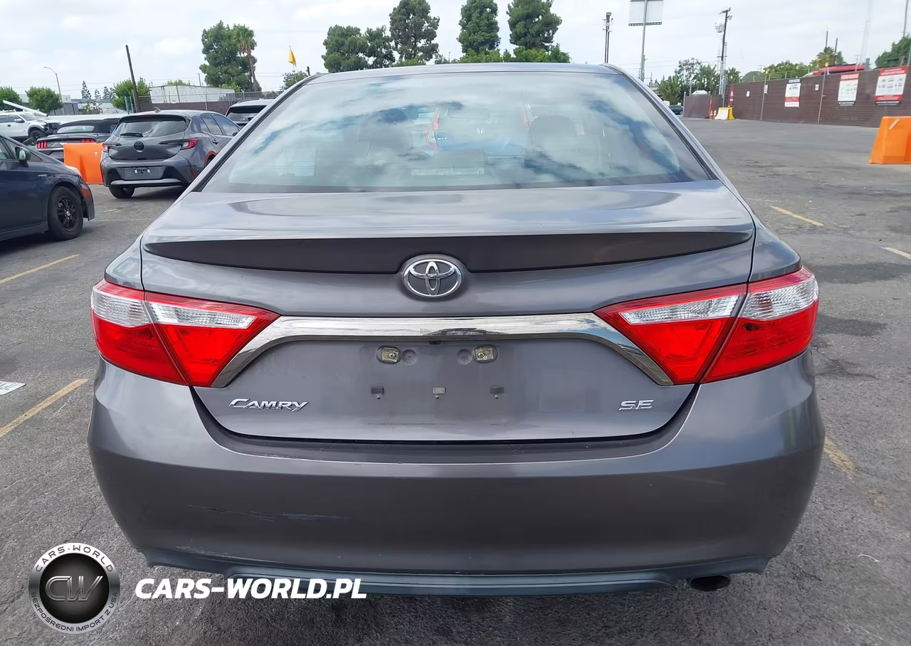 2016 Toyota Camry Se VIN:4T1BF1FK4GU157566 - 16