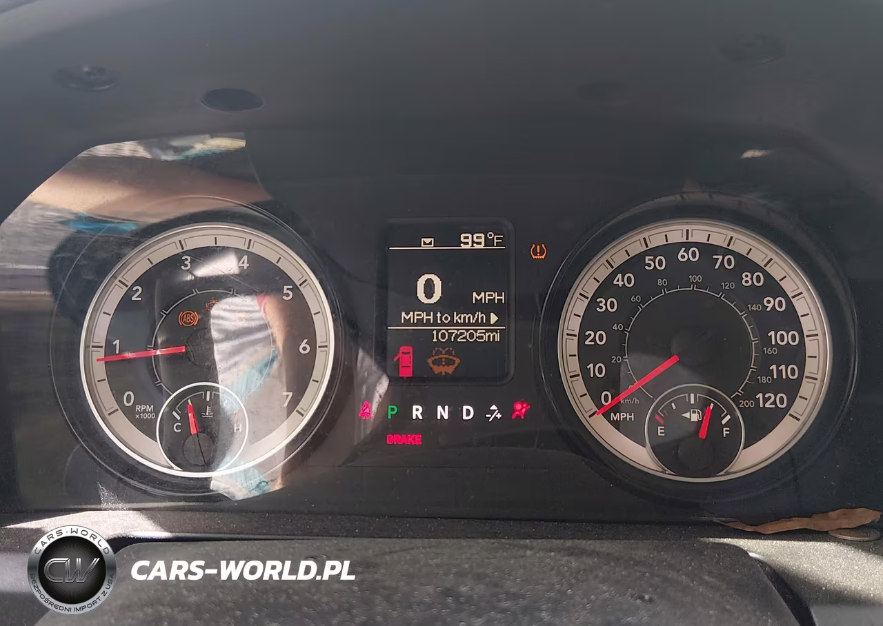 2018 Ram 1500 Express 4X2 6'4 Box VIN:3C6JR6AG7JG210091 - 7