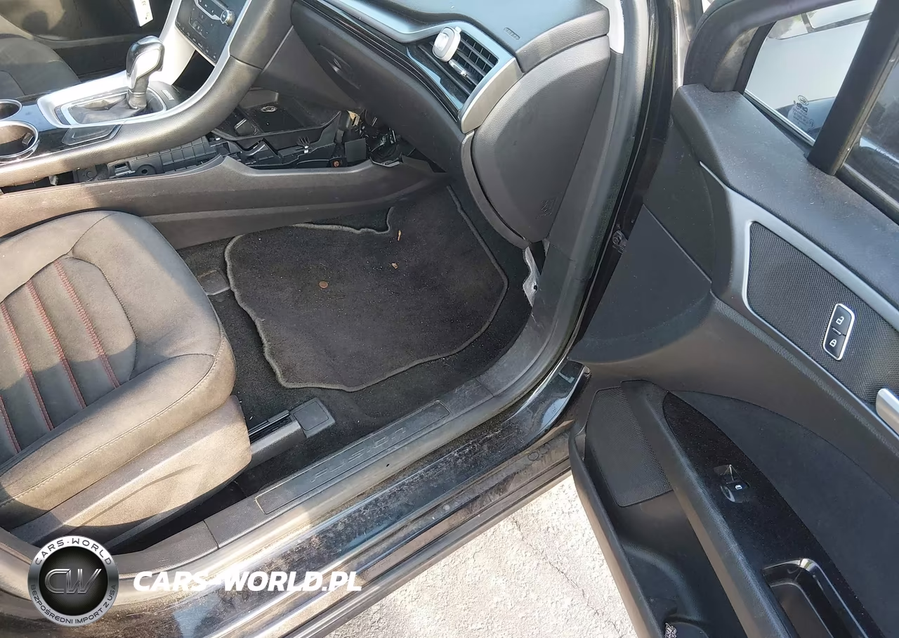2013 Ford Fusion Se VIN:3FA6P0HR5DR174604 - 5