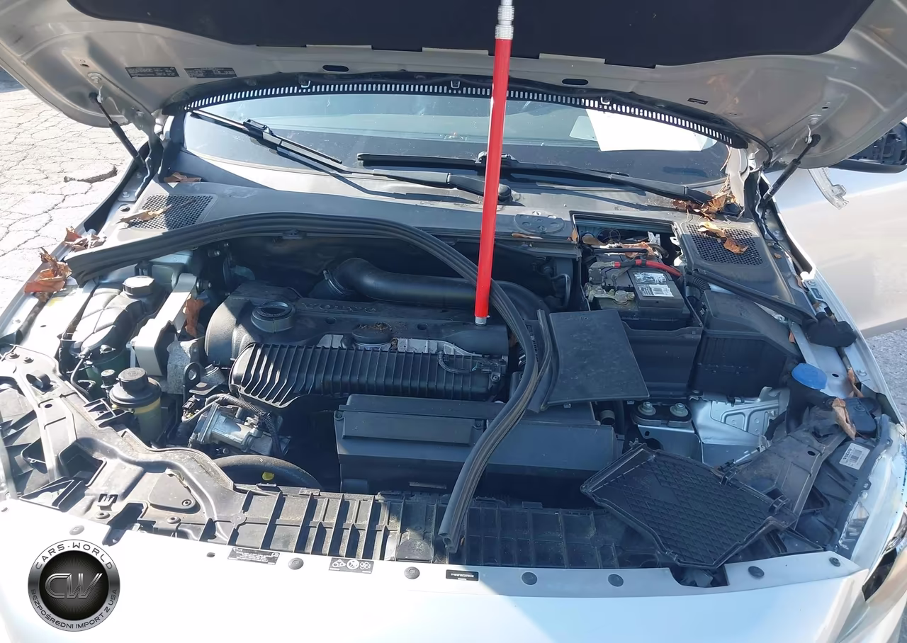 2014 Volvo S60 T5 VIN:YV1612FS5E2270438 - 10