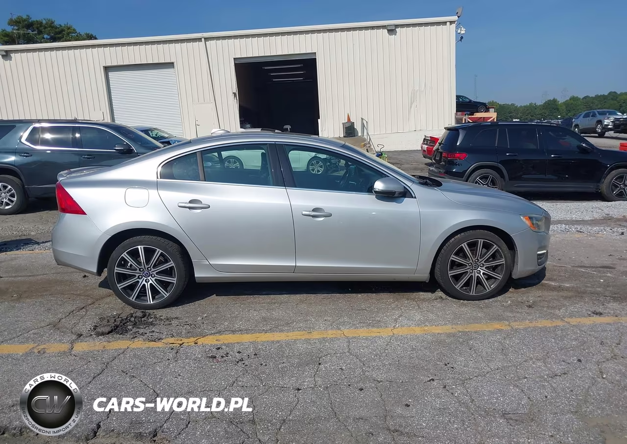 2014 Volvo S60 T5 VIN:YV1612FS5E2270438 - 13
