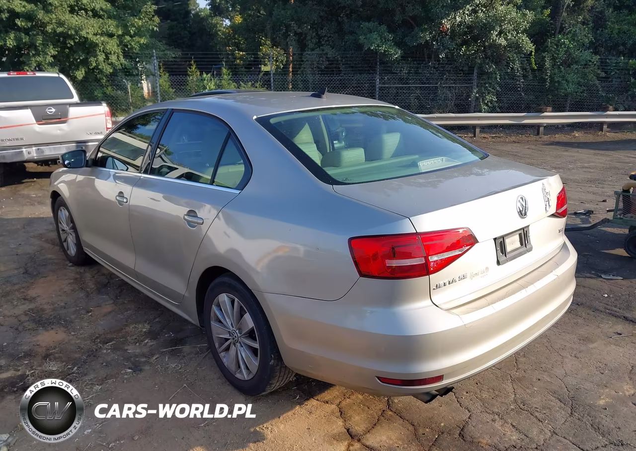 2015 Volkswagen Jetta 1.8T Se VIN:3VWD07AJ2FM251011 - 3