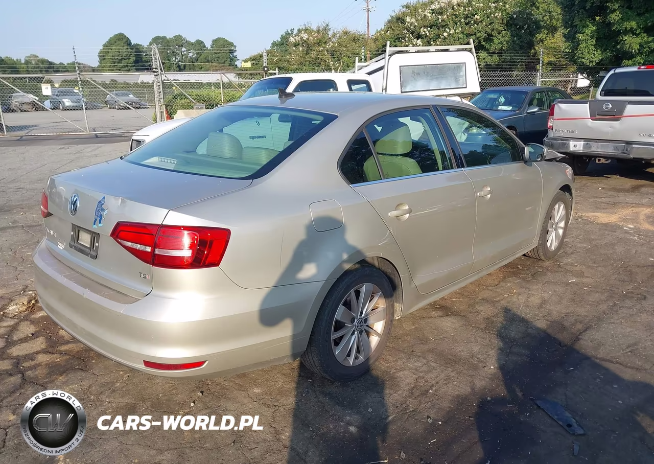 2015 Volkswagen Jetta 1.8T Se VIN:3VWD07AJ2FM251011 - 4