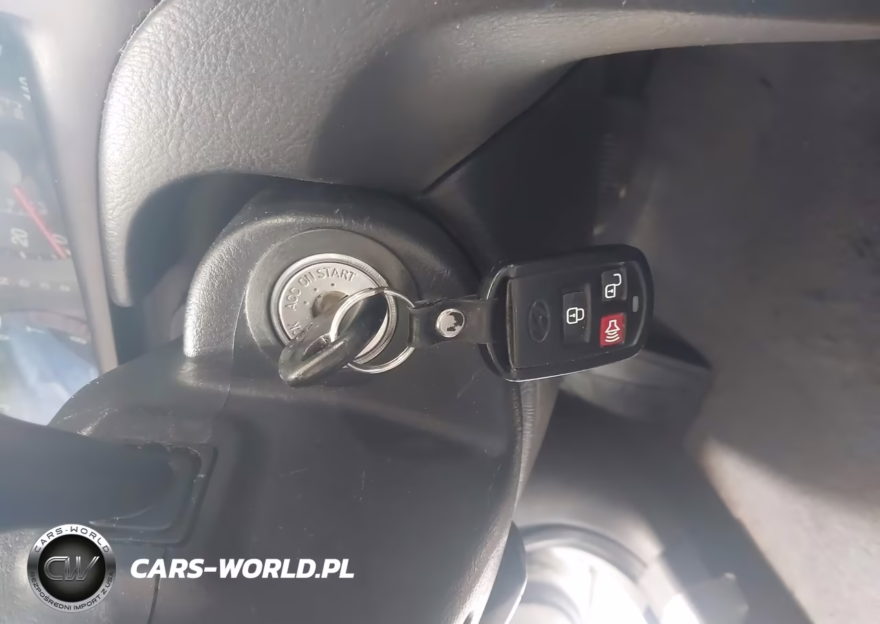 2005 Hyundai Elantra Gls-Gt VIN:KMHDN46D75U039300 - 11
