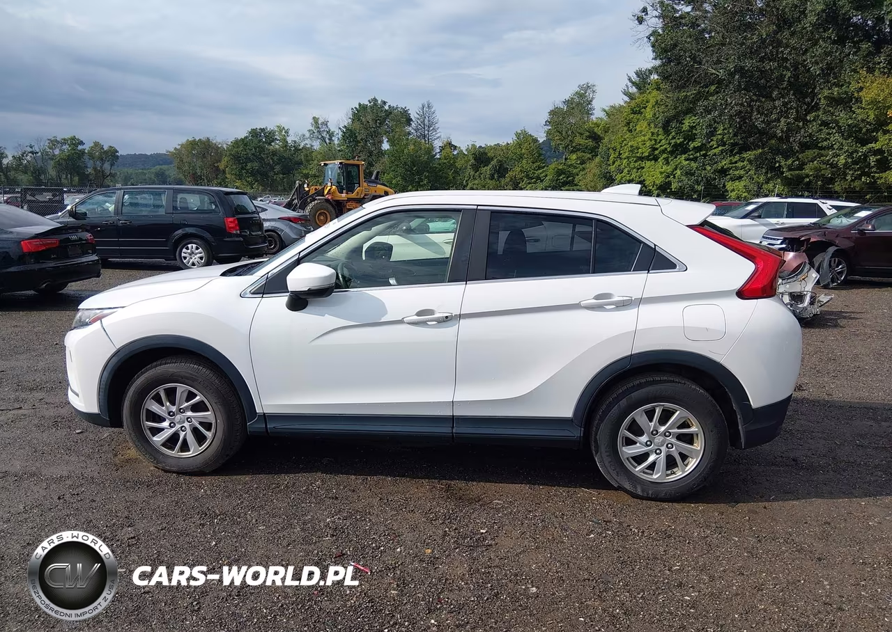 2018 Mitsubishi Eclipse Cross Es VIN:JA4AS3AA1JZ039940 - 14