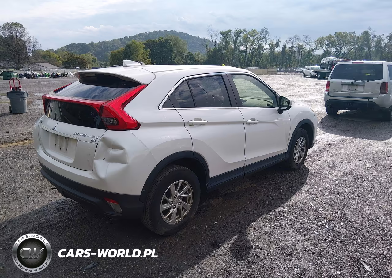 2018 Mitsubishi Eclipse Cross Es VIN:JA4AS3AA1JZ039940 - 4