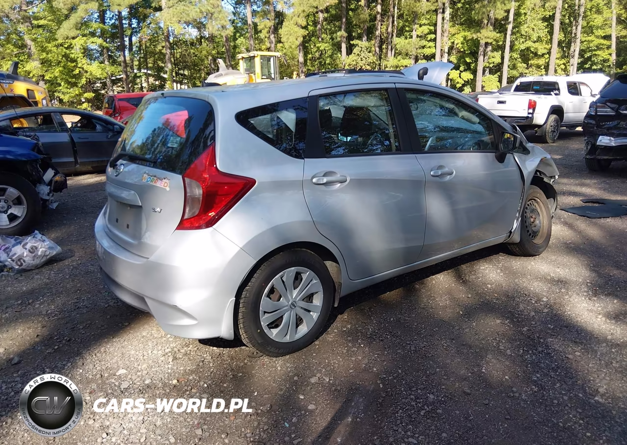2018 Nissan Versa Note Sv VIN:3N1CE2CP8JL362040 - 4