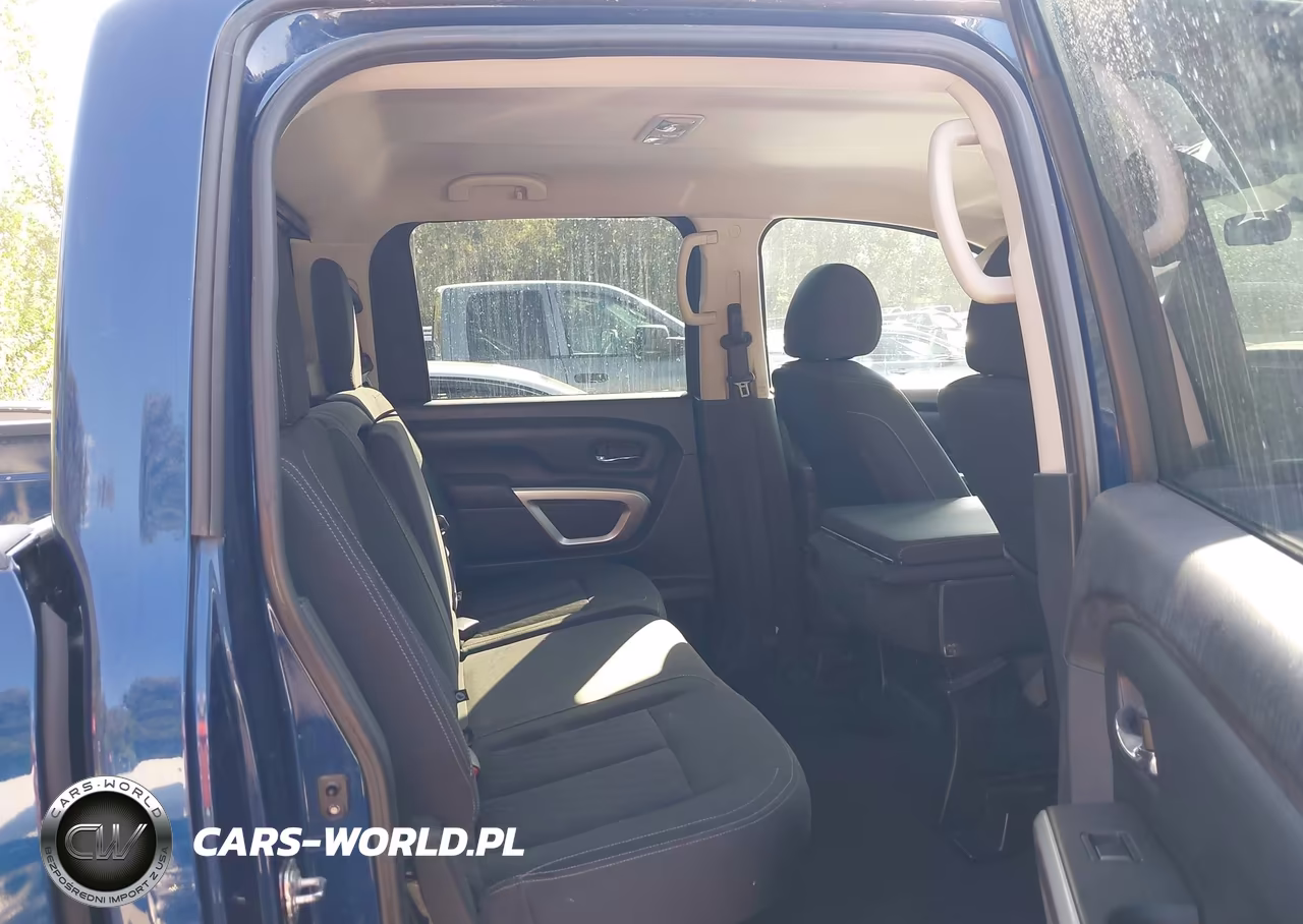 2017 Nissan Titan Sv VIN:1N6AA1EJXHN575761 - 8