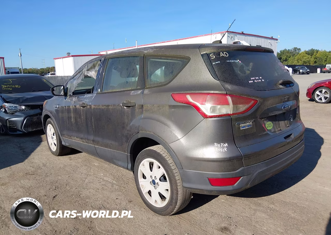 2013 Ford Escape S VIN:1FMCU0F73DUD33616 - 3