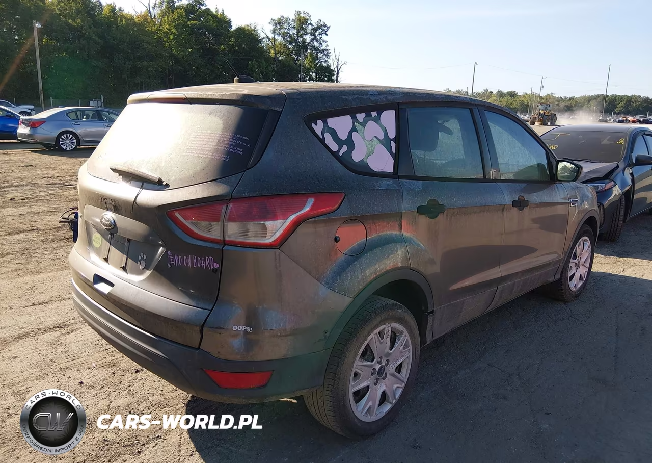 2013 Ford Escape S VIN:1FMCU0F73DUD33616 - 4