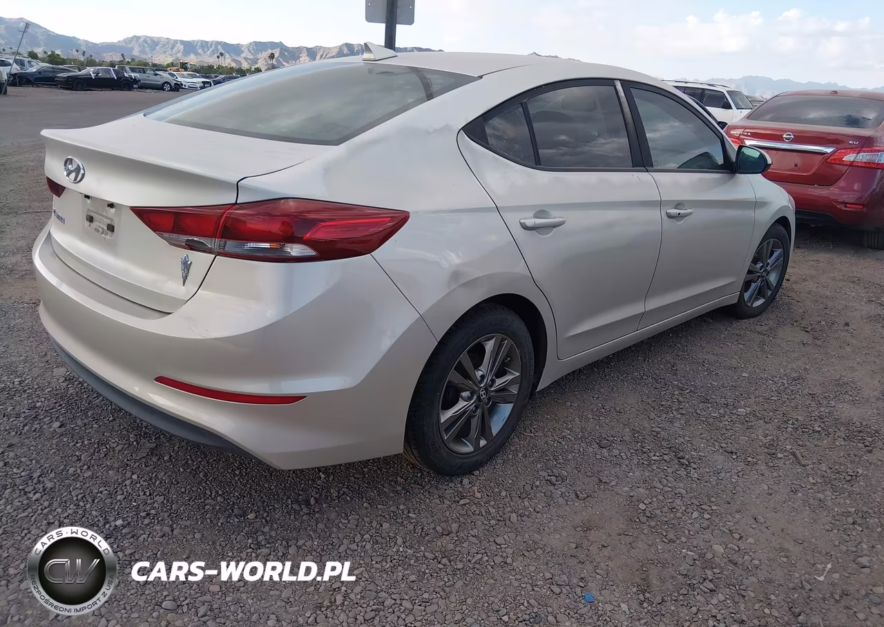 2017 Hyundai Elantra Value Edition VIN:KMHD84LF0HU327385 - 4
