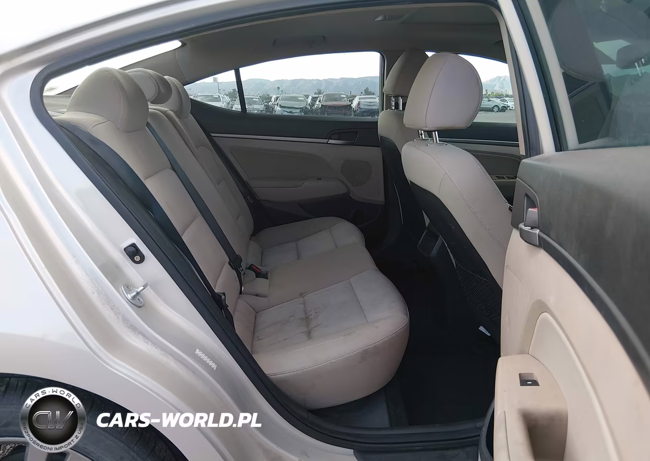 2017 Hyundai Elantra Value Edition VIN:KMHD84LF0HU327385 - 8