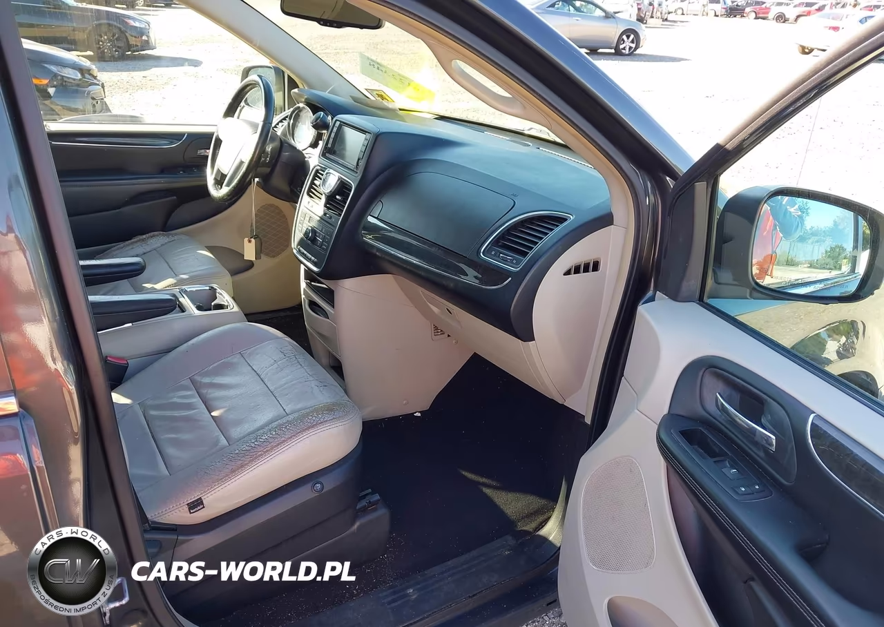 2011 CHRYSLER TOWN & COUNTRY TOURING VIN:2A4RR5DG0BR697948 - 5