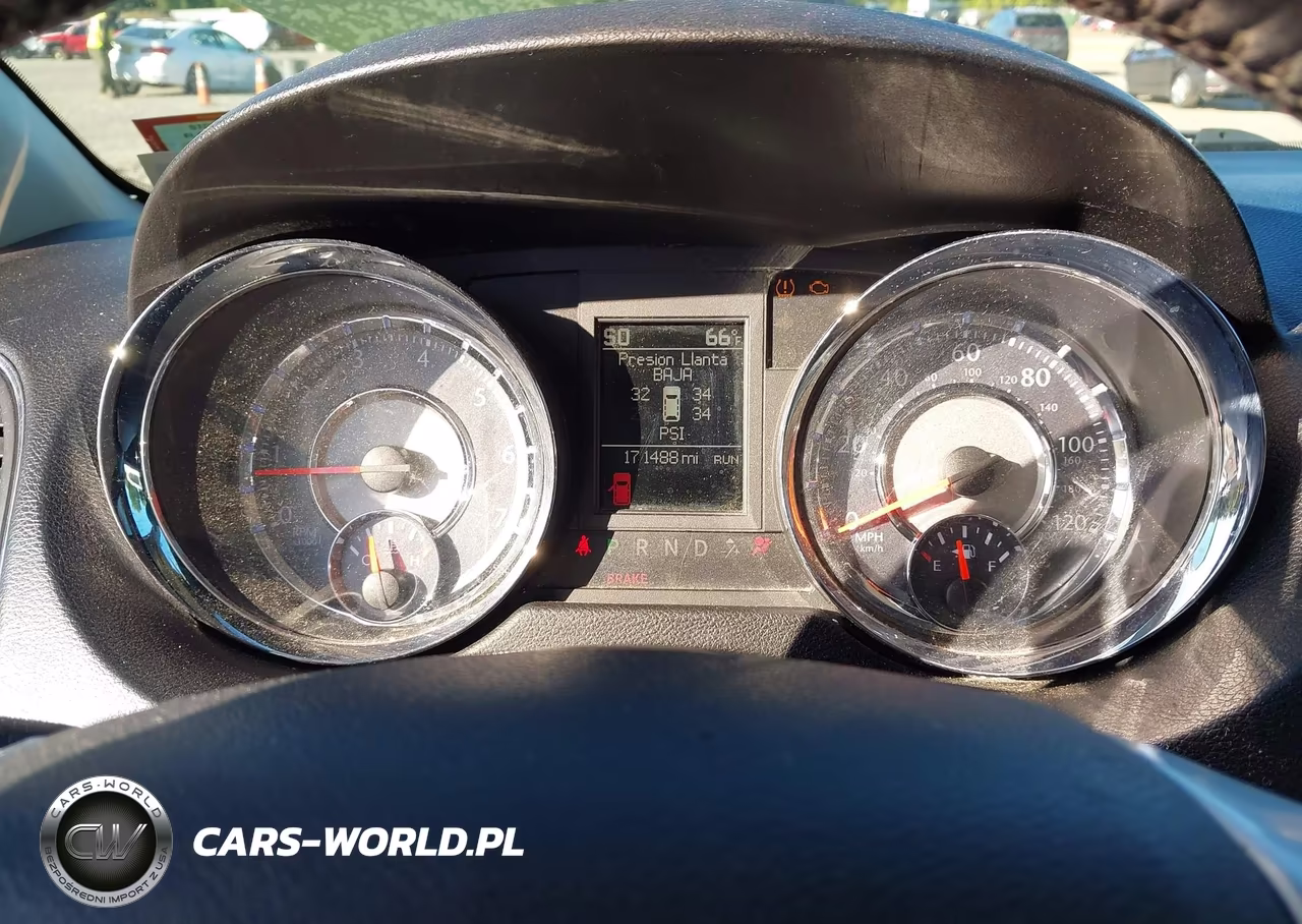 2011 CHRYSLER TOWN & COUNTRY TOURING VIN:2A4RR5DG0BR697948 - 7