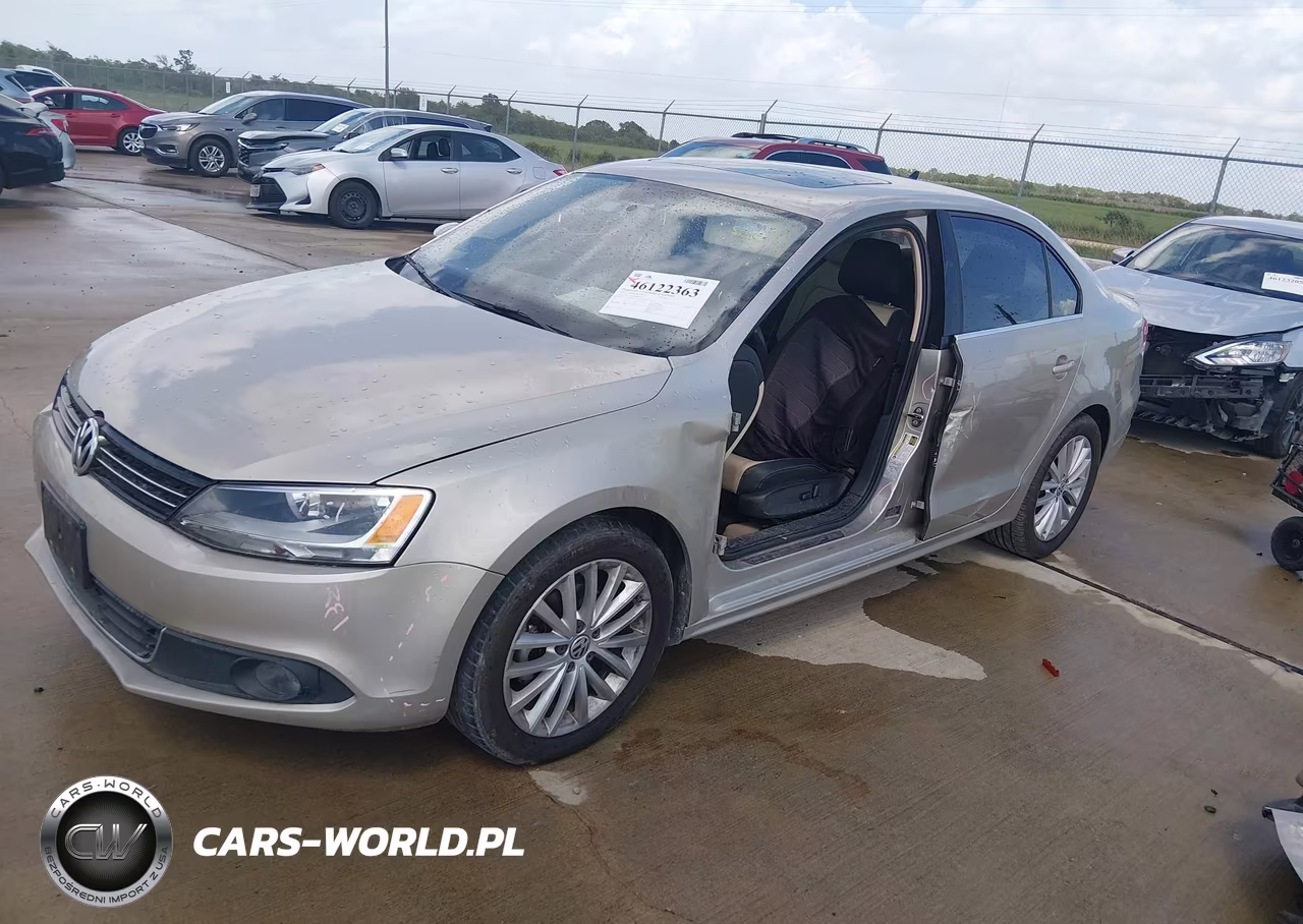 2013 Volkswagen Jetta 2.5L Sel VIN:3VWLX7AJ0DM237354 - 2