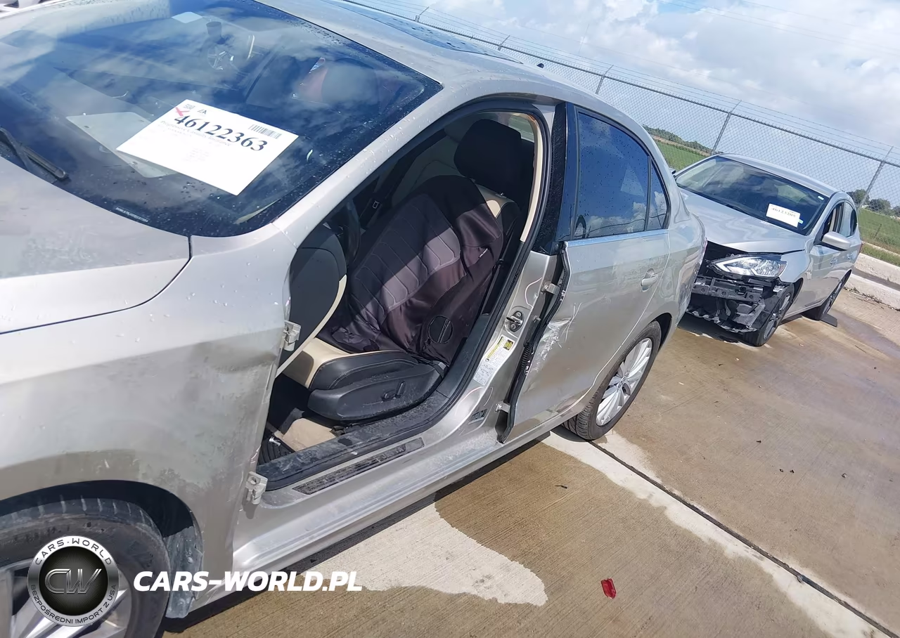 2013 Volkswagen Jetta 2.5L Sel VIN:3VWLX7AJ0DM237354 - 6