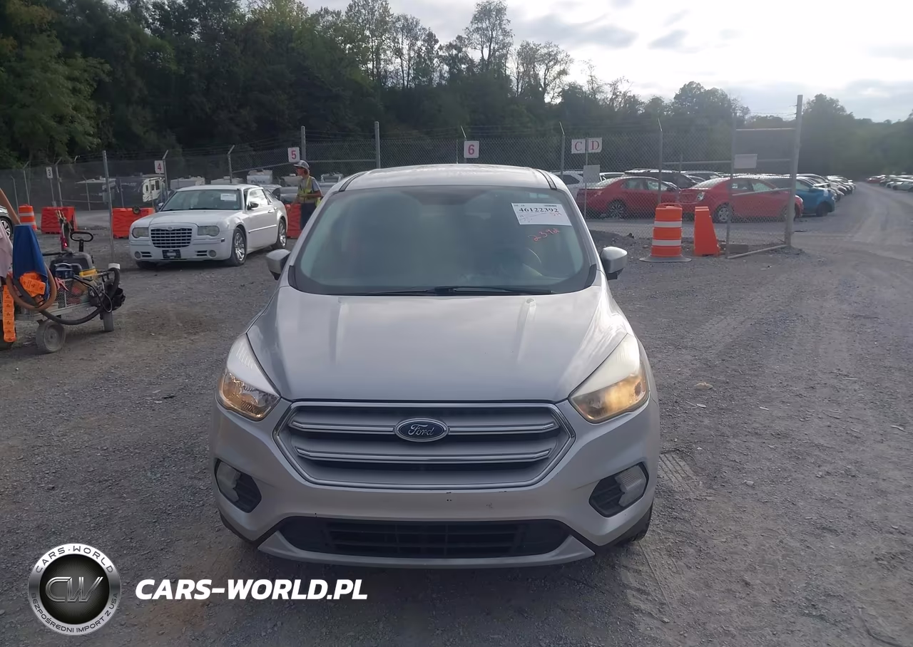 2019 Ford Escape Se VIN:1FMCU0GD5KUB19938 - 12