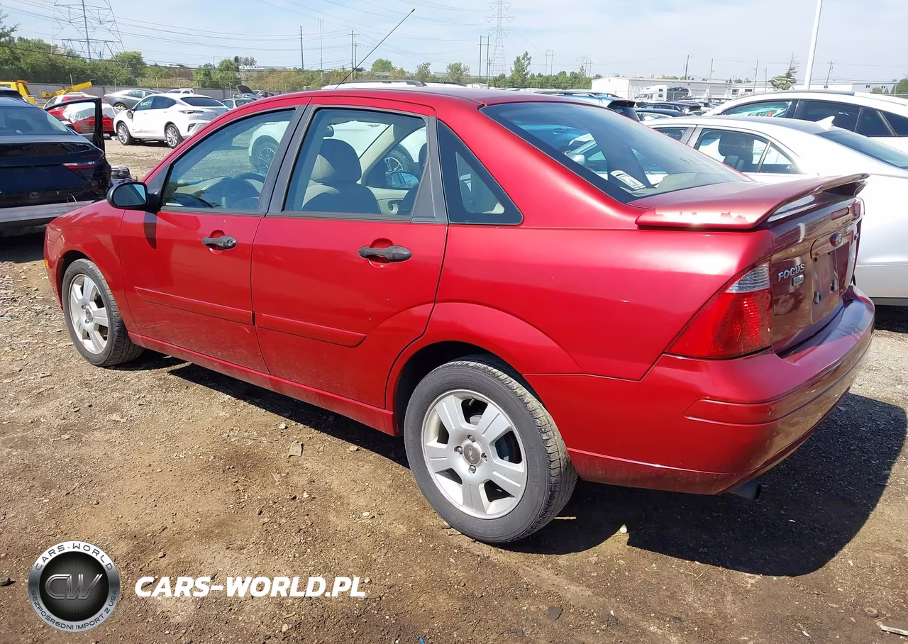 2005 Ford Focus Zx4 VIN:1FAFP34N05W283233 - 3