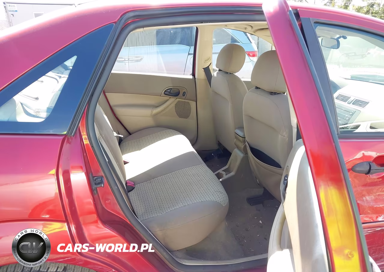 2005 Ford Focus Zx4 VIN:1FAFP34N05W283233 - 8