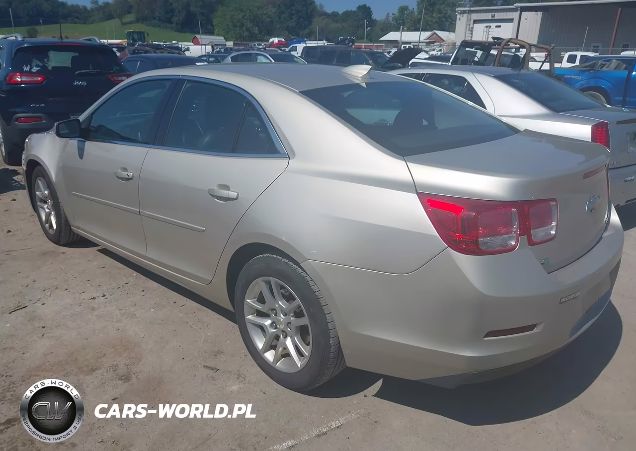 2015 Chevrolet Malibu 1Lt VIN:1G11C5SL8FF312081 - 3