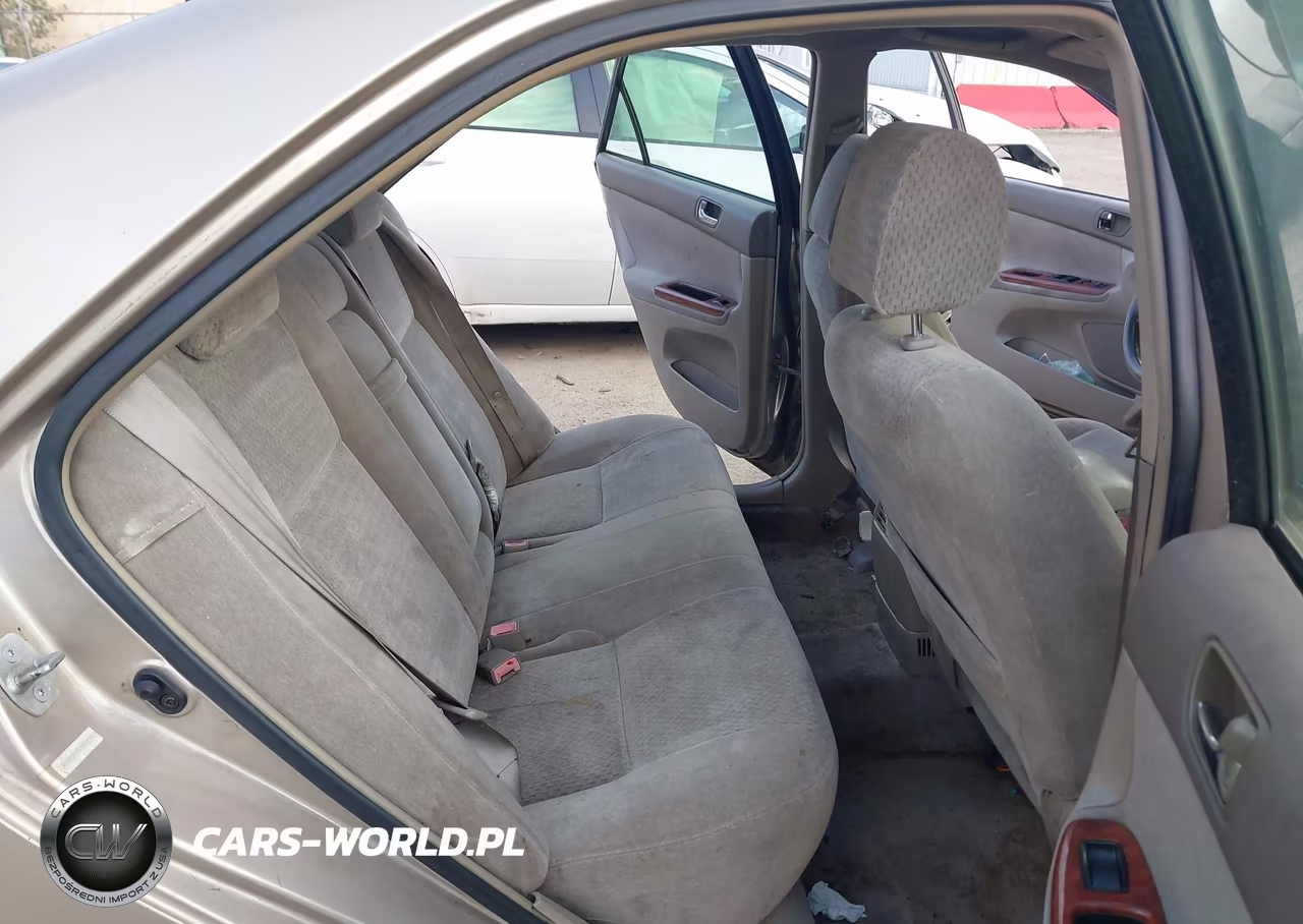 2002 Toyota Camry Xle VIN:4T1BE30K02U059019 - 8