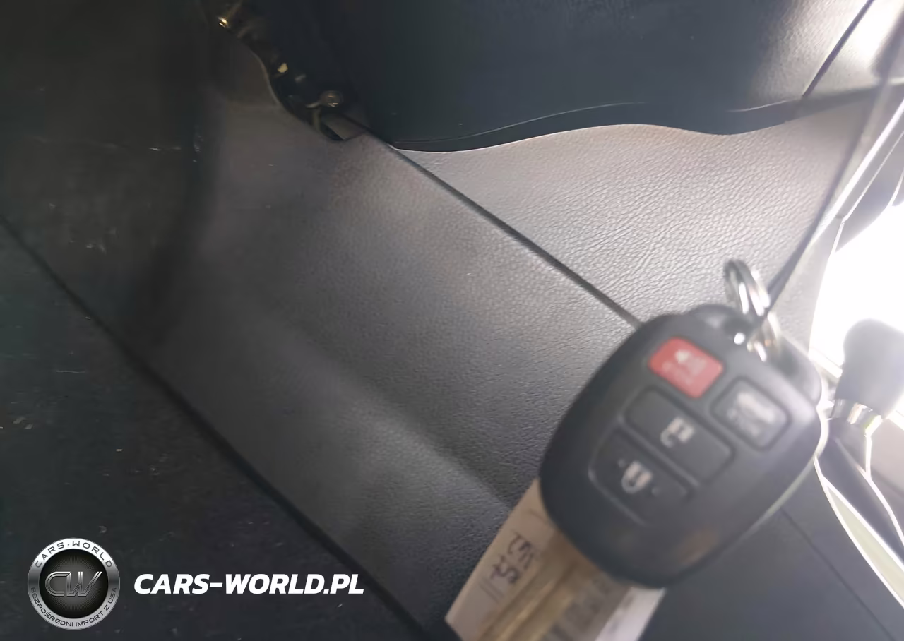 2014 Toyota Corolla S Plus VIN:2T1BURHE4EC016619 - 11
