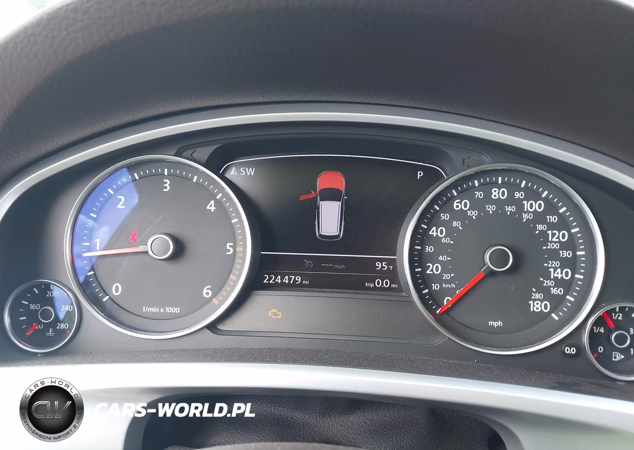 2013 Volkswagen Touareg Tdi Lux VIN:WVGEP9BP9DD003358 - 7