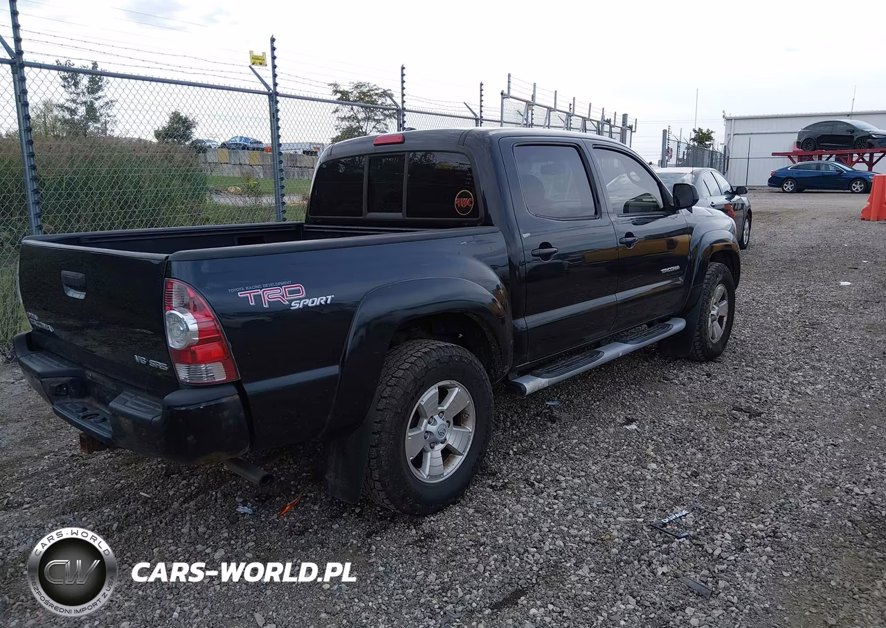 2010 Toyota Tacoma Base V6 VIN:3TMLU4EN4AM049438 - 4