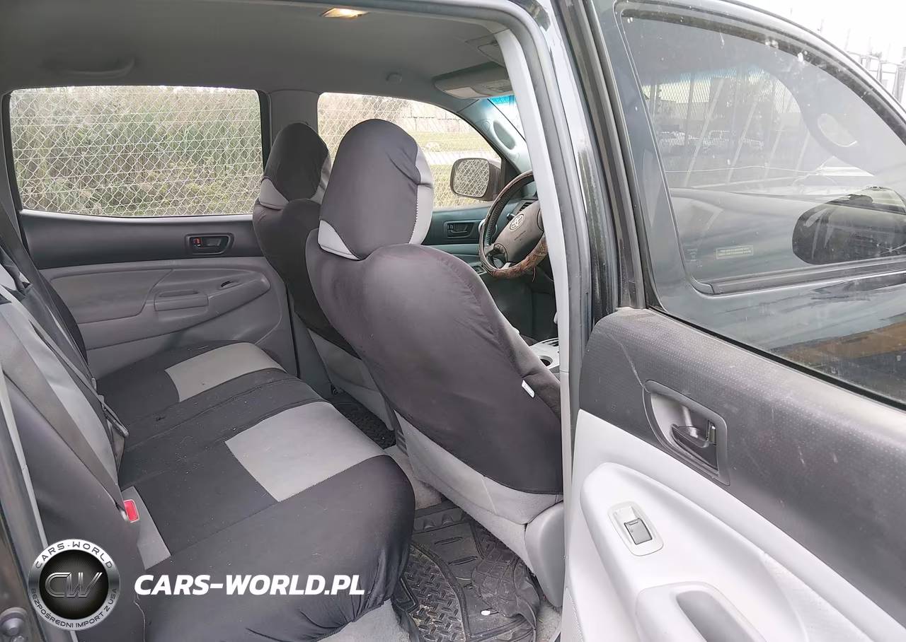 2010 Toyota Tacoma Base V6 VIN:3TMLU4EN4AM049438 - 8