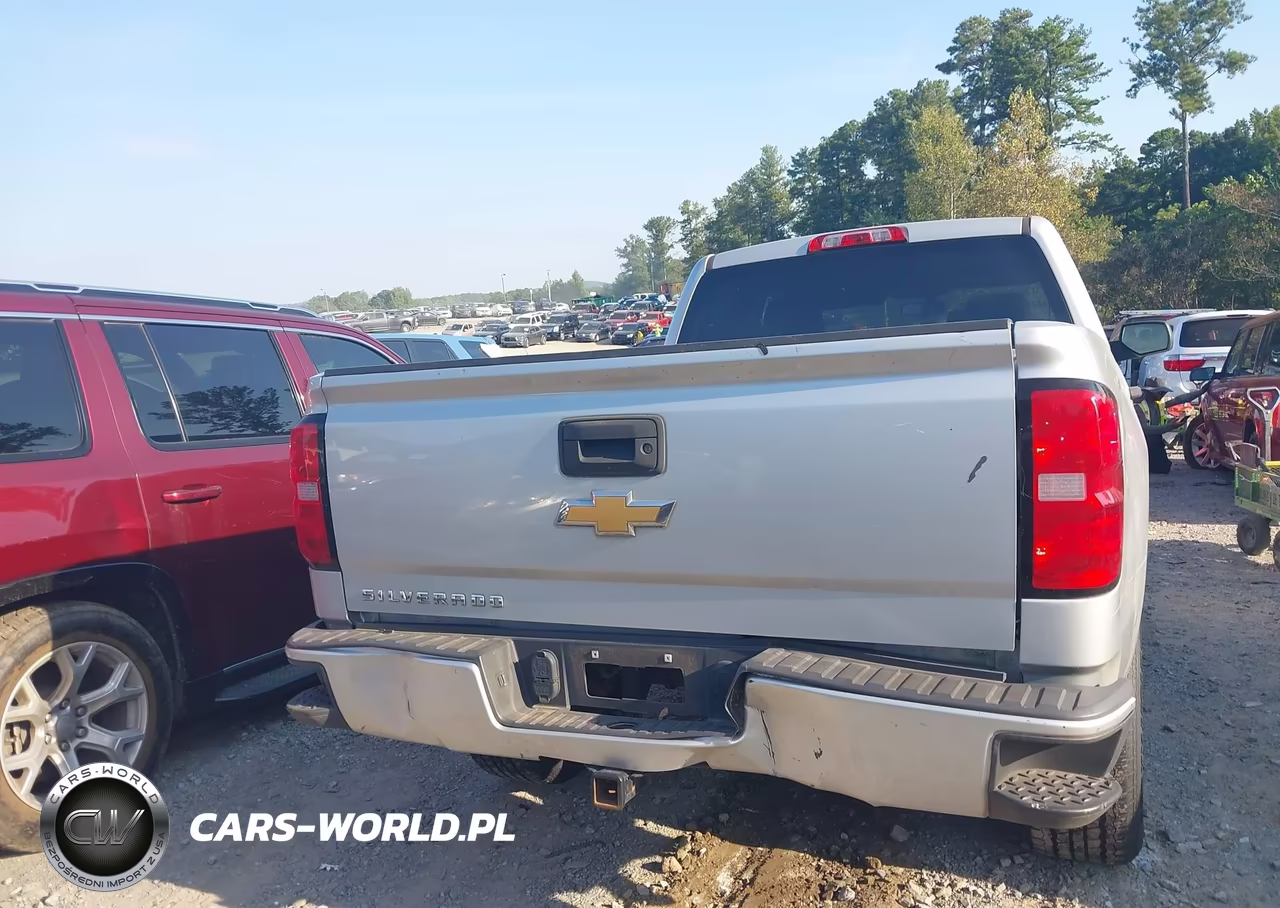 2017 Chevrolet Silverado 1500 Custom VIN:1GCRCPEHXHZ327695 - 16