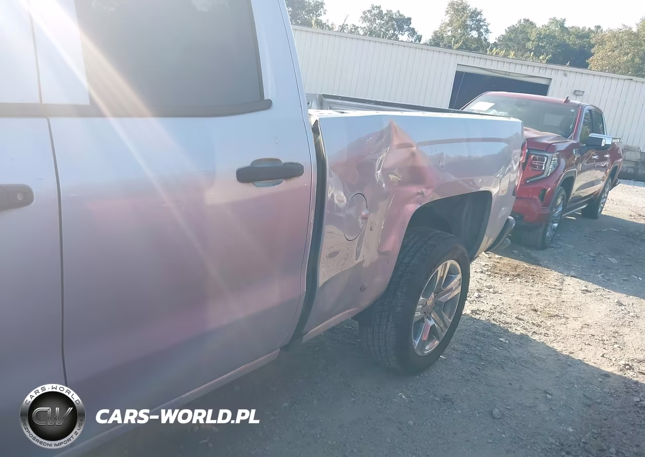 2017 Chevrolet Silverado 1500 Custom VIN:1GCRCPEHXHZ327695 - 6